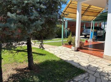 Casa · 122m² · 3 Ambientes · 2 Cocheras · Dos Casas Lote Propio 321 m Polvorines