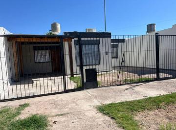 Casa · 240m² · 4 Ambientes · 2 Cocheras · Venta Casa Barrio Tamarindo II Las Heras Mendoza