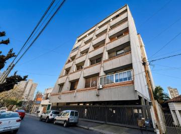 Departamento · 110m² · 4 Ambientes · Departamento en Venta Lanus 4 Amb en Dos Plantas