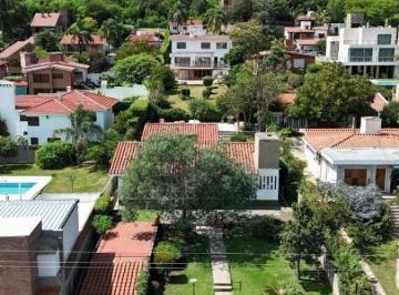 Casa de 7 ambientes, Villa Carlos Paz · Casa de 3 Dorm. con Pileta y Monoambiente en Jose Muñoz