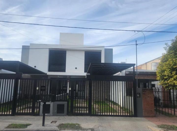 PH · 108m² · 4 Ambientes · 1 Cochera