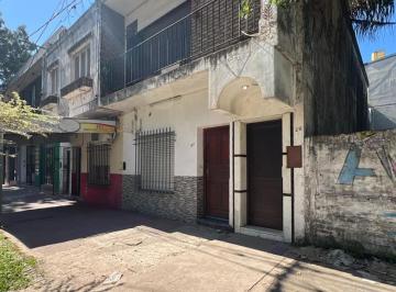 Departamento · 54m² · 1 Dormitorio · Venta | Dpto. en Planta Alta con Terraza | Zona Hospital Perrando