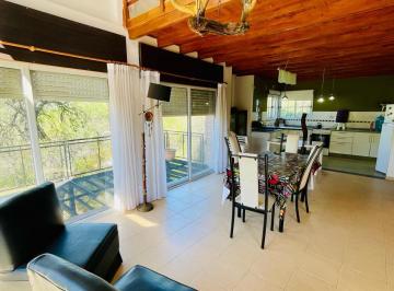 Casa · 145m² · 4 Ambientes · 2 Cocheras · Casa en Venta de 2 Dorm. en Lago Azul a 20 Min de Villa Carlos Paz