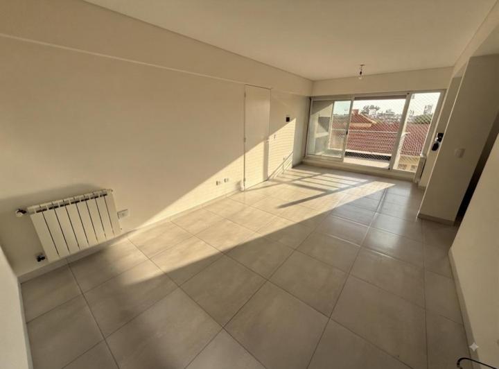 Departamento · 54m² · 2 Ambientes · 1 Cochera