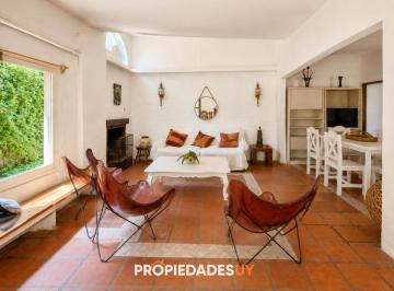 Foto1 · Casa en Venta 4 Dorm. en Pinares