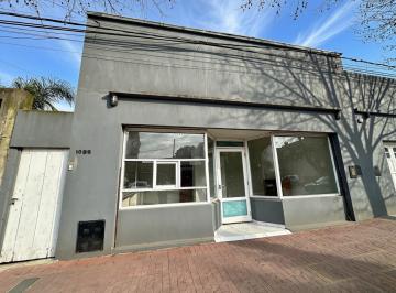 Local comercial · 150m² · 6 Ambientes · 2 Cocheras · Local, Casa y Departamento en Venta