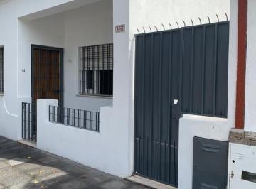 Casa · 120ha · 4 Ambientes · Venta Casa en Caseros, Tres de Febrero