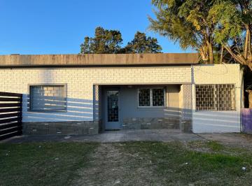 Casa · 65m² · 4 Ambientes · Alquiler - Casa 2 Dorm. y Fondo - Solymar Sur