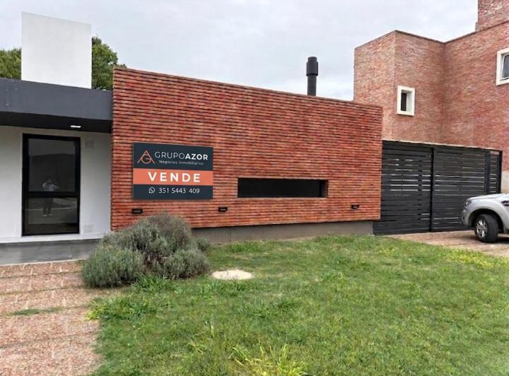 Casa · 126m² · 10 Ambientes
