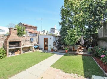 Casa · 45m² · 3 Ambientes · 3 Cocheras · Venta Casa a Reciclar, Terreno 350 M²,villa Ballester