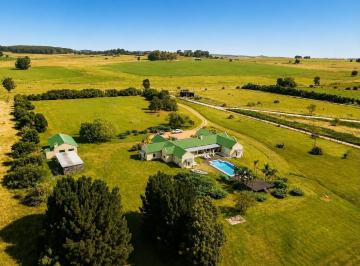 Campo · 50000ha · 6 Ambientes · 2 Cocheras · Chacra en Venta Ruta 104 | 5 Has | 5 Suites | Costa de Arroyo