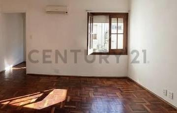 Departamento · 66m² · 2 Dormitorios · 2 Dorm. en Pocitos, Al Frente, Luminoso y Amplio