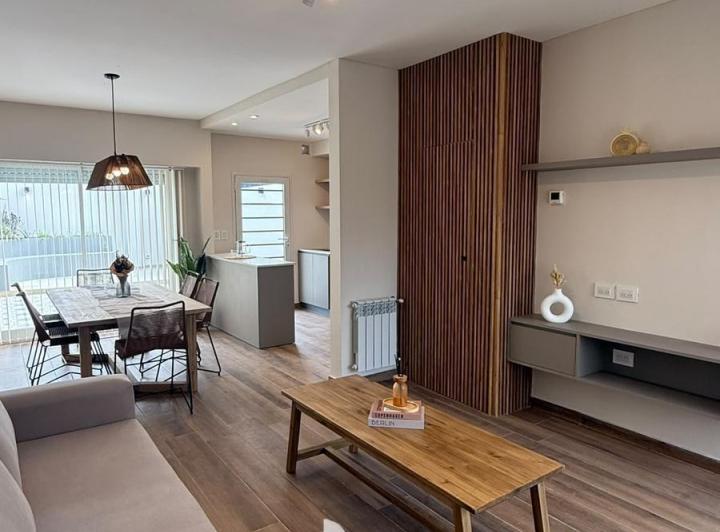 PH · 80m² · 4 Ambientes · 1 Cochera