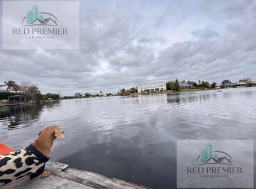 Casa · 420m² · 5 Ambientes · 4 Cocheras · Venta Casa Nordelta Los Alisos 5 Ambientes Al Lago Piscina Climatizada