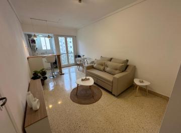 Imagen1 · Monoambiente con Balcon a La Calle en Excelente Estado!