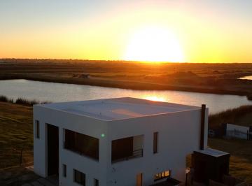 Casa de 5 ambientes, Escobar · Casa a Estrenar Nativas Vistas a La Laguna