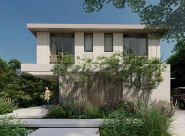 Casa · 258m² · 4 Dormitorios · 4 Cocheras · Casa a Estrenar en Castaños