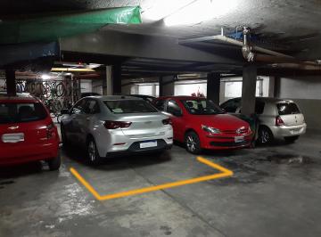 Garage , Palermo · Cochera en Venta a 3 Cuadras de Plaza Italia, Fija, Cubierta