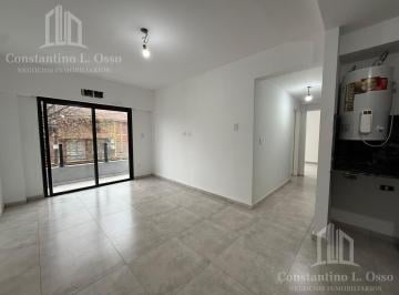Departamento · 56m² · 3 Ambientes · 1 Cochera · Departamento Tres Ambientes - con Cochera - Lanusita