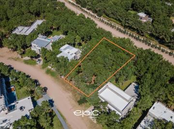 Terreno · 1040m² · Lote en Venta en Maritimo IV Costa Esmeralda