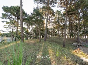Terreno · 798m² · Terreno en Venta Barrio Pioneros con Seguridad en Pinamar