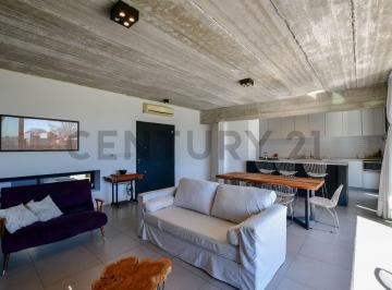 Casa · 145m² · 3 Ambientes · 1 Cochera · Casa en Venta 2 Dorm. Barrio La Chiquita City Bell