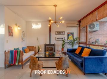 Foto1 · Casa en Alquiler de Anualde 4 Dorm. en Playa Mansa - Punta del Este