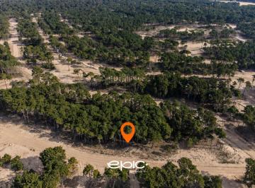Terreno · 1099m² · Terreno en Venta en Bosques, Pinamar
