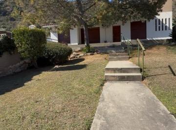 Foto · Venta Casa con Pileta Climatizada y Monoambiente – Villa Carlos Paz