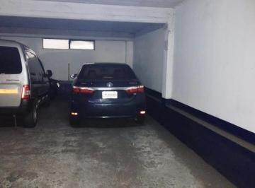 Garage · 13m² · Cochera en Venta! Cordoba y Paraguay - Seguridad