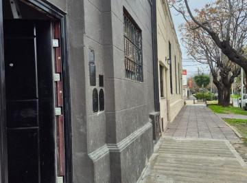 Oficina comercial de 2 ambientes, Lanús · Amplia Oficina / Local