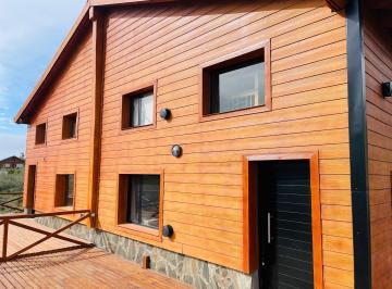 Casa · 76m² · 2 Ambientes · En Venta Cabaña Aluine