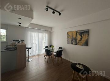 Departamento · 35m² · 2 Ambientes · Venta de Departamento de 2 Ambientes en Zona Centro, Reciclado y Amoblado
