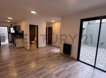 PH · 57m² · 3 Ambientes · 64 115 y 116 - PH Refaccionado en Venta - Dos Dorm. y Dos Patios