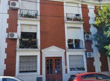 Departamento · 45m² · 2 Ambientes · PH - Villa Gral. Mitre