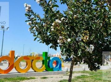 Terreno · 252m² · Lote en Venta Docta Central 2 Posesion 2028 Apto Duplex