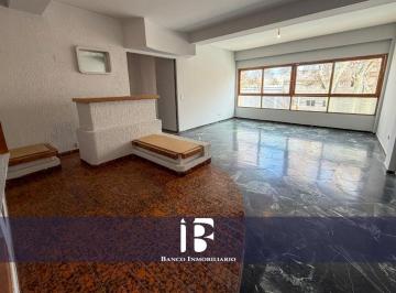 Oficina comercial de 6 ambientes, Ciudad de Mendoza · Oficina Zona Tribunales en Capital