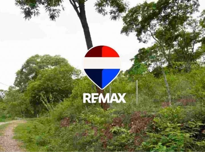 Terreno · 856m²