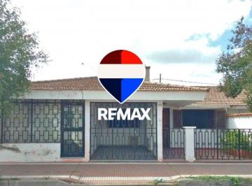 Casa · 120m² · 6 Ambientes · 1 Cochera · Casa Venta Mas Local Santa Ana I 4 Dorm.