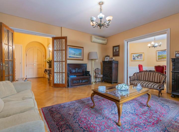 Departamento · 197m² · 5 Ambientes · 1 Cochera