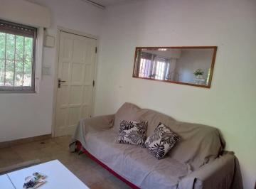 Casa · 73m² · 3 Ambientes · 2 Cocheras · Vende Casa 3 Amb C Parque Berazategui Apto Credito