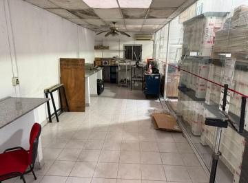 Bodega-Galpón · 230m² · Galpon Alquiler Parque Avellaneda 230 m
