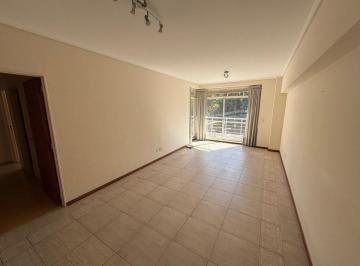 Departamento · 71m² · 3 Ambientes · 1 Cochera · Departamento Venta Caballito 3 Amb Balcon Cochera