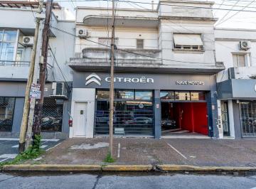 Local comercial · 400m² · Venta Excelente Local con 2 Dptos Quilmes Centro