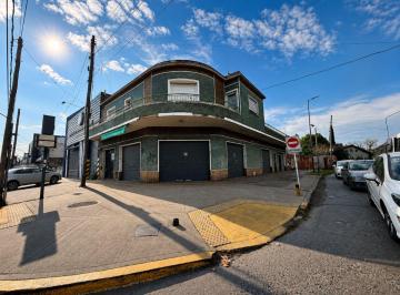 Local comercial · 387m² · 3 Cocheras · Venta Casa 4 Amb Locales Garage 416 m² F. Varela