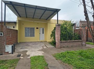 Casa de 4 ambientes, Ricardone · Casa Dos Dorm.