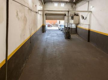 Depósito · 155m² · Venta Depósito Valentín Alsina 2 Oficinas 177 m²
