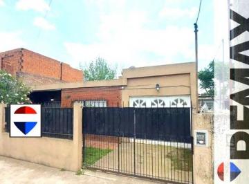 Casa · 108m² · 4 Ambientes · 2 Cocheras · Venta Moreno Cuartel V Apto Credito Casa 4 Ambient
