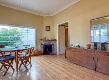 Casa · 167m² · 4 Ambientes · 1 Cochera · Venta de Casa 4 Amb Stella Maris Patio y Quincho