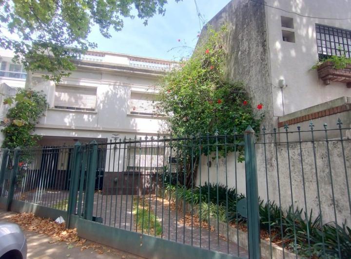 Terreno · 392m²